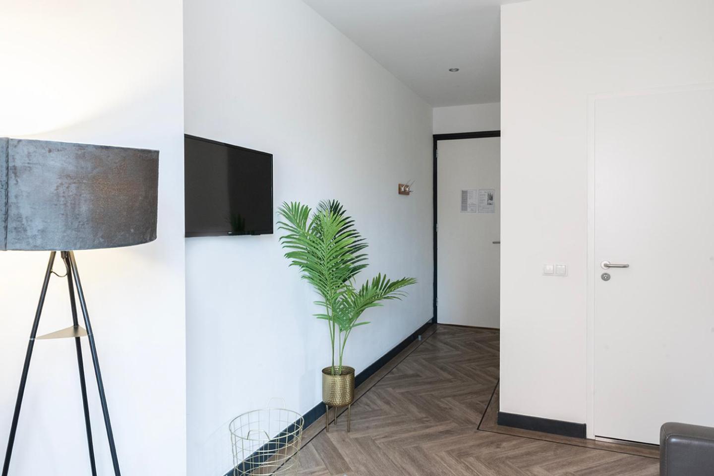 Apartment Xl Loft With Balcony And Wifi Near Hotspots *