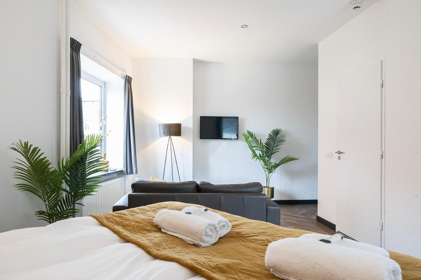 Xl Loft With Balcony And Wifi Near Hotspots Appartement